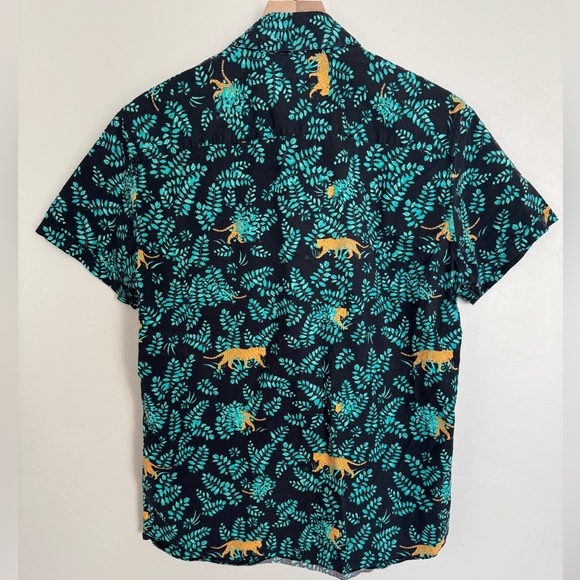 Mar Anthony Luxury Slim Fit Button Up Short Sleeve Shirt M Jaguar Jungle Print - Picture 3 of 4